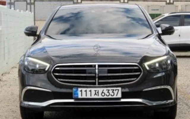 인천개인회생자동차구매 E-클래스 W213 E220d 4MATIC 익스클루시브 매물 사진 2 - 2022/01 85,180km