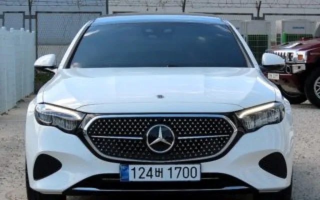 인천개인회생자동차구매 E-클래스 W214 E200 매물 사진 8 - 2025/11 3,843km